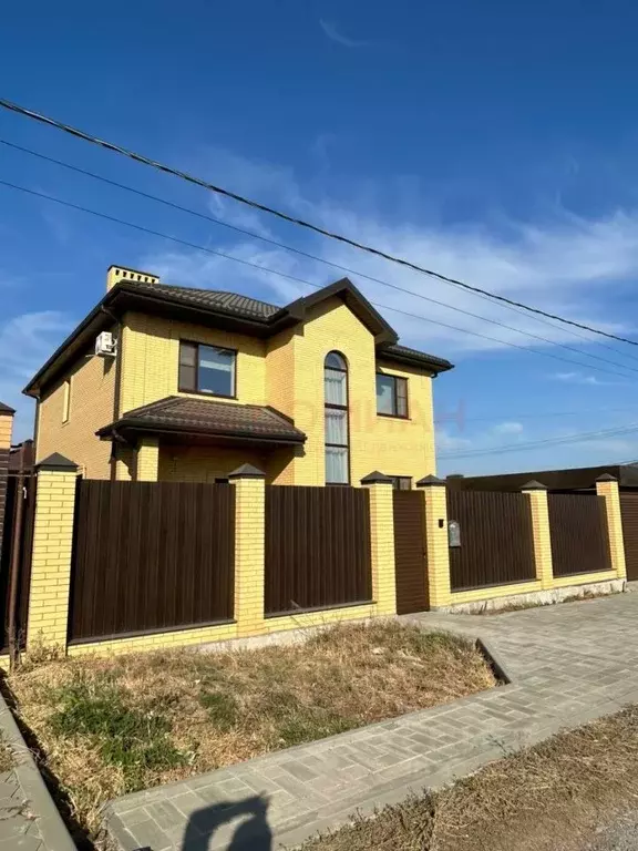 Дом в Ростовская область, Аксай ул. Михаила Ковалева, 17 (200 м) - Фото 2