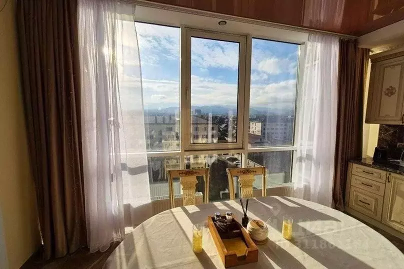 2-к кв. Кабардино-Балкария, Нальчик ул. Затишье, 5 (70.0 м) - Фото 1