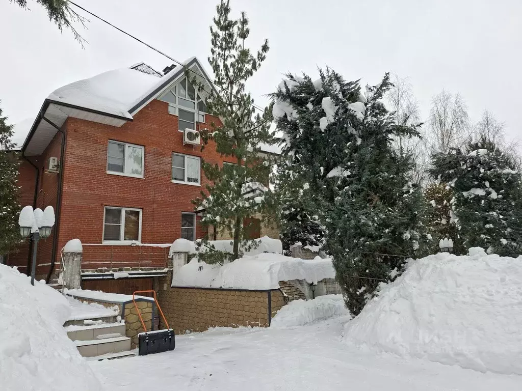 Коттедж в Московская область, Раменский муниципальный округ, д. Вялки ... - Фото 1