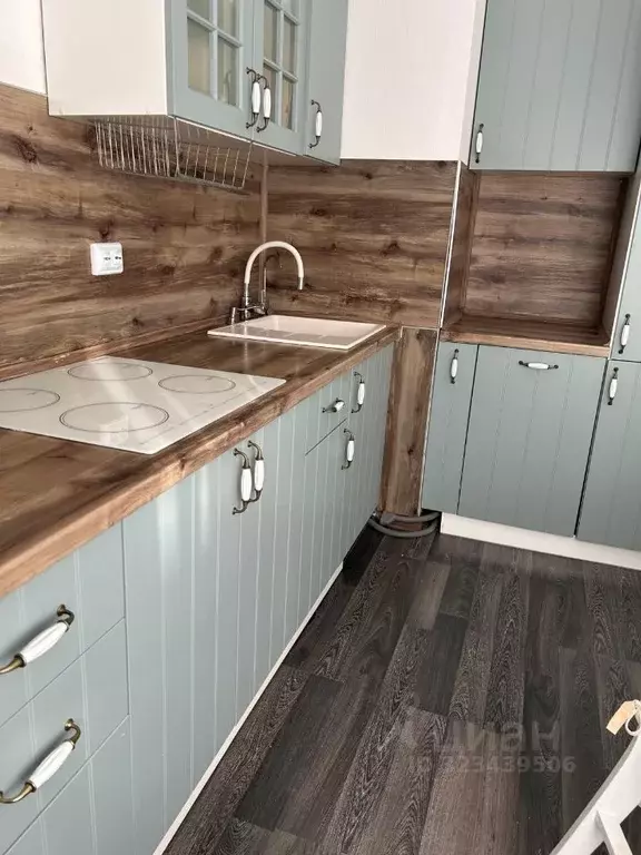 3-к кв. Свердловская область, Екатеринбург ул. Академика Ландау, 51 ... - Фото 2