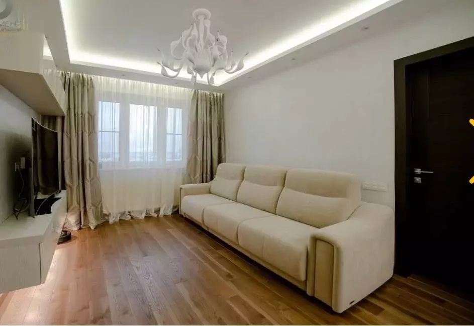 Продаётся 4-к квартира, 60 м - Фото 0