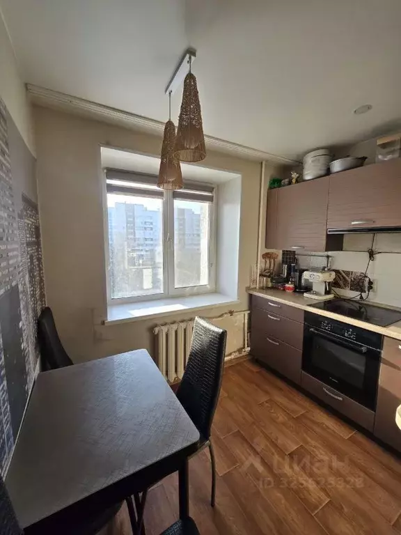 2-к кв. Омская область, Омск пос. Амурский, ул. Сурикова, 8 (40.8 м) - Фото 1