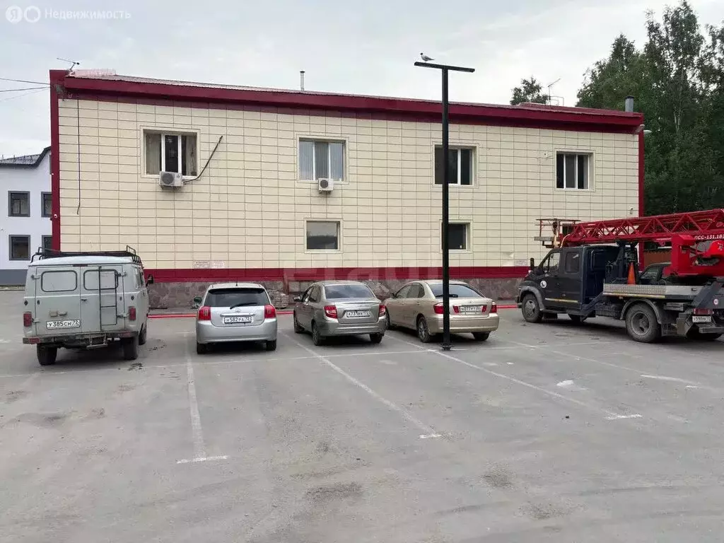 Офис (950 м) - Фото 1