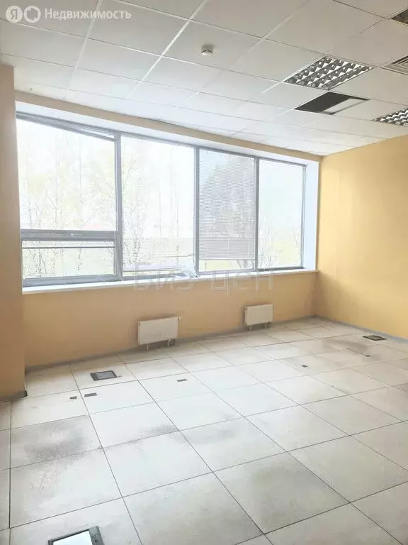 Офис (381.7 м) - Фото 1