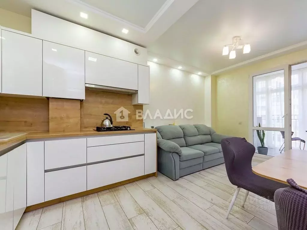 2-к кв. Калининградская область, Калининград Красная ул., 139Б (72.79 ... - Фото 1