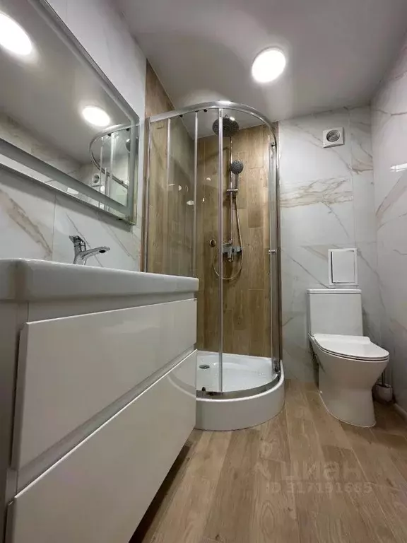 Студия Крым, Симферополь просп. Победы, 12 (40.0 м) - Фото 1