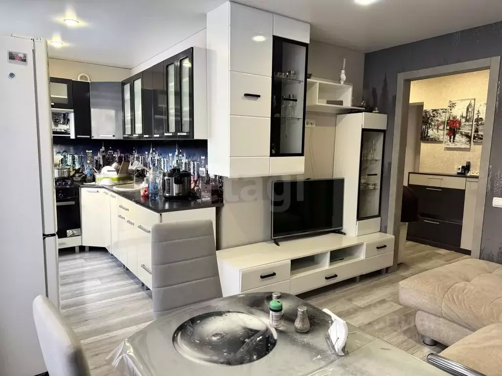 3-к кв. Смоленская область, Ярцево ул. Энтузиастов, 31 (60.8 м) - Фото 1