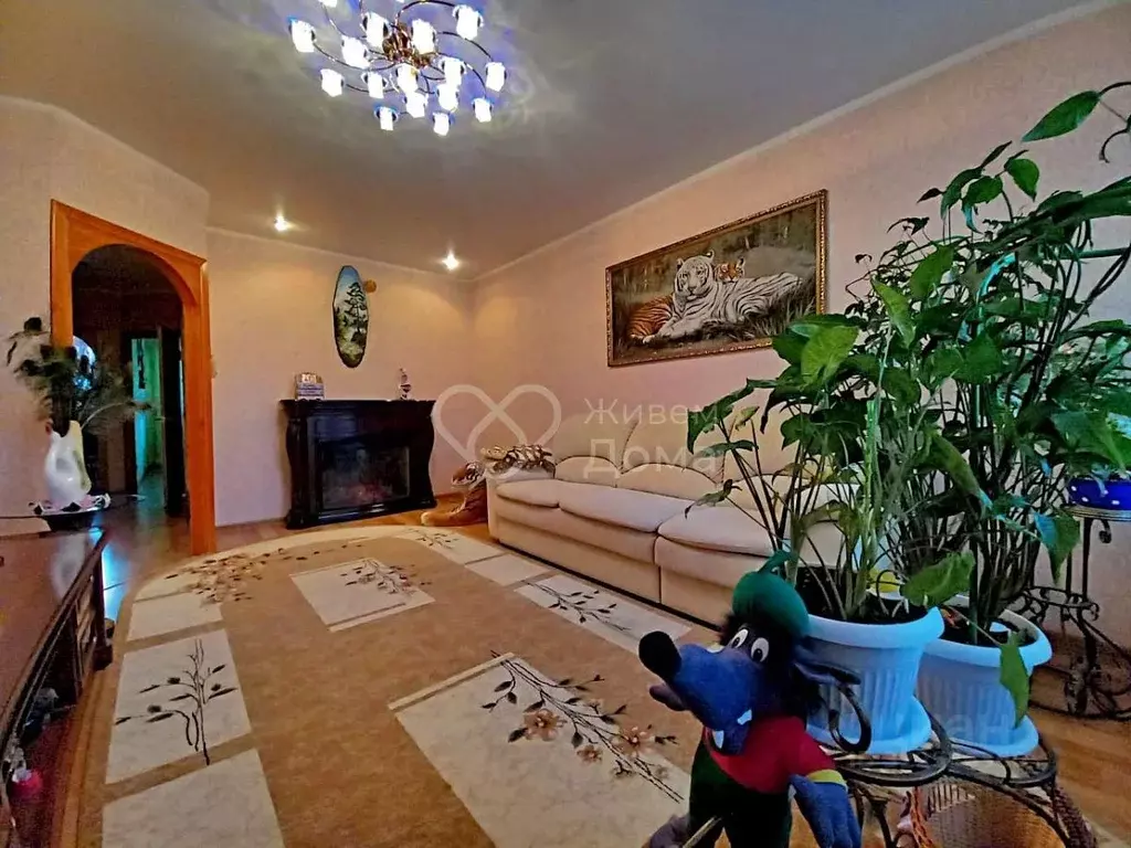 2-к кв. Волгоградская область, Волжский Оломоуцкая ул., 35а (64.1 м) - Фото 1