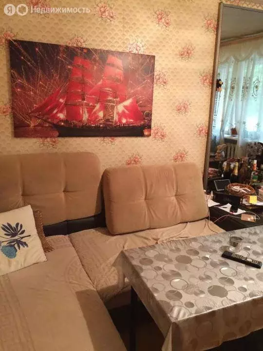 2-комнатная квартира: Шахты, улица Ворошилова, 1 (44.3 м) - Фото 1