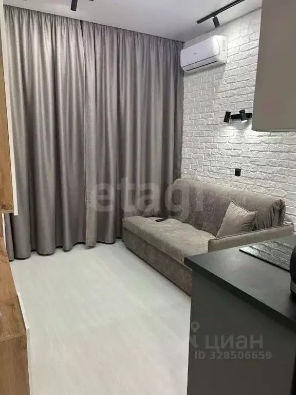 Студия Новосибирская область, Новосибирск Фабричная ул., 65/3 (15.0 м) - Фото 1
