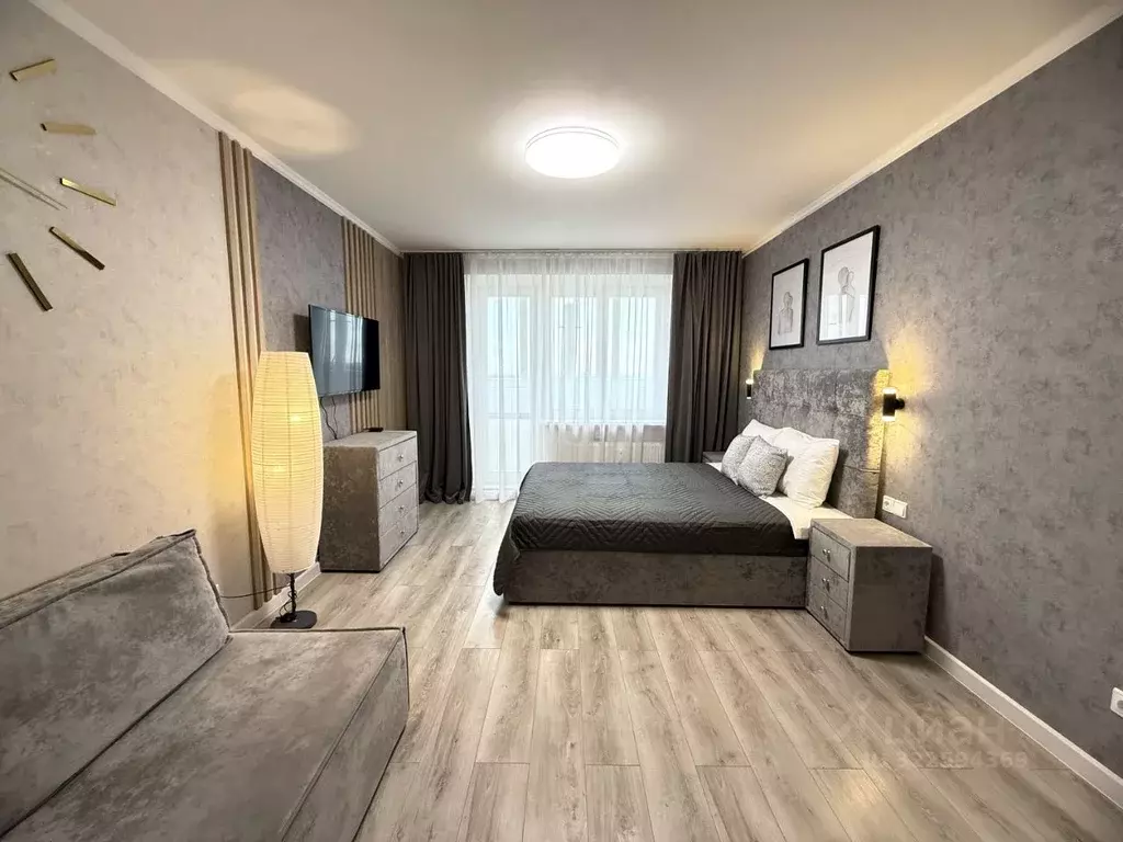 1-к кв. Тюменская область, Тюмень ул. Монтажников, 42 (40.0 м) - Фото 1