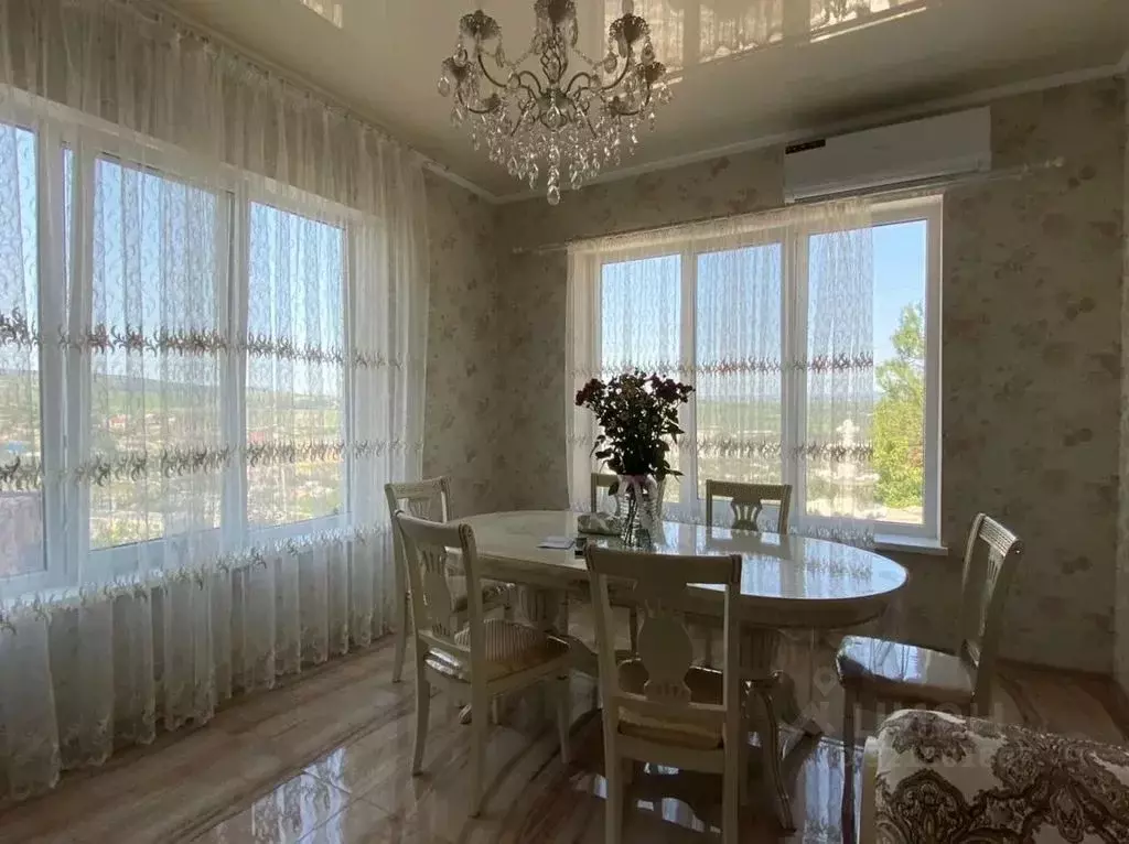 Дом в Севастополь, Севастополь, Балаклава г. ул. Василия Жукова, 39А ... - Фото 1