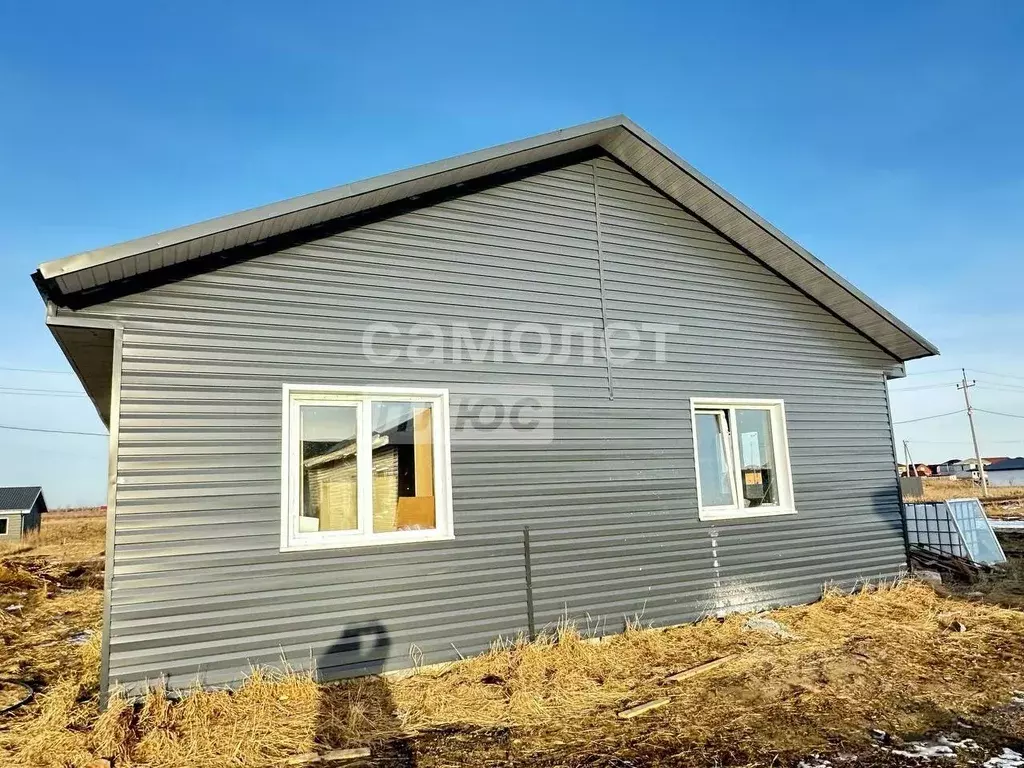 Дом в Омская область, Омский район, с. Троицкое ул. 3-я Островная, 34 ... - Фото 1