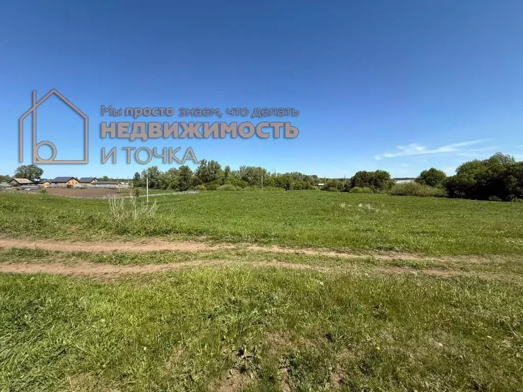 Участок в Башкортостан, Нефтекамск городской округ, д. Крым-Сараево  ... - Фото 0