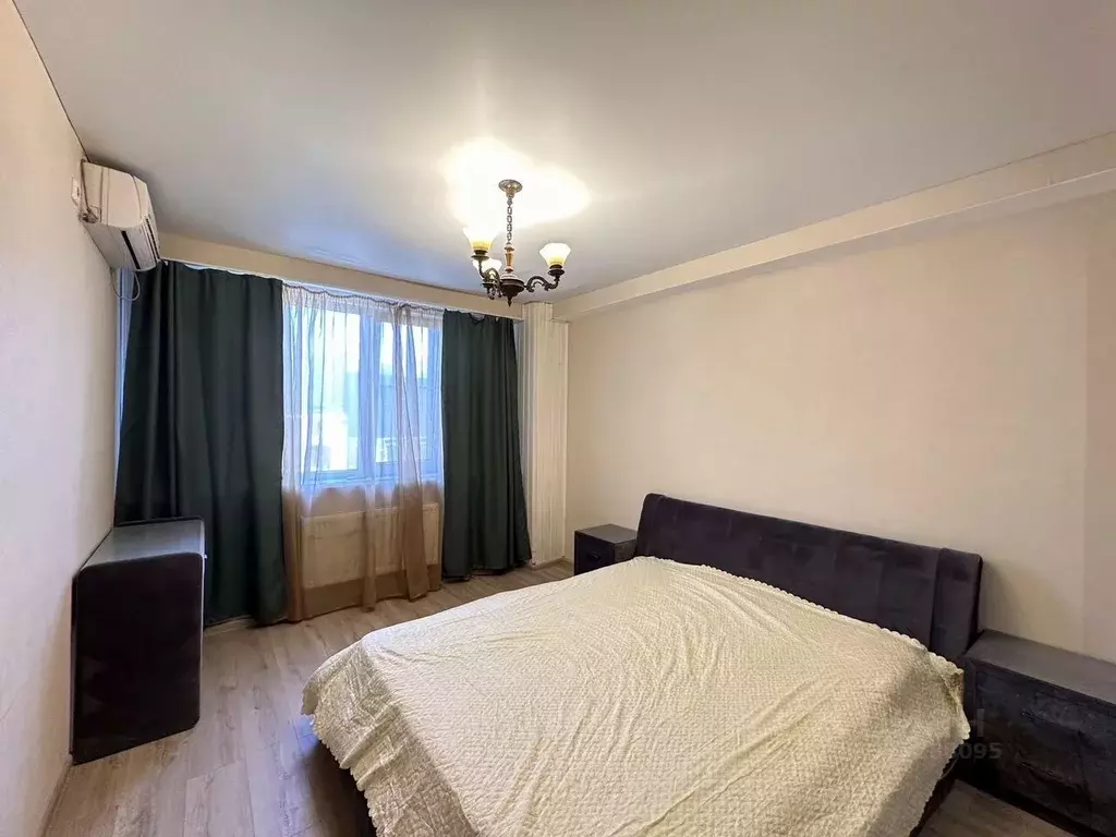 2-к кв. Краснодарский край, Сочи ул. Шаумяна, 27 (64.0 м) - Фото 0