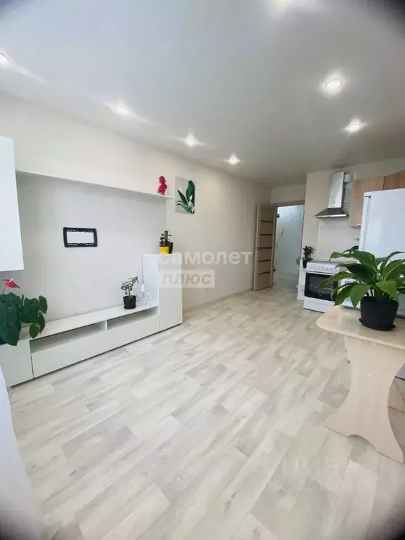 2-к кв. Свердловская область, Екатеринбург ул. Калинина, 55 (39.0 м) - Фото 1