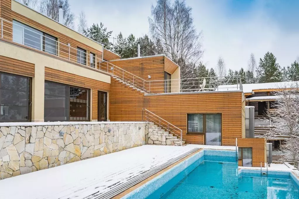 Коттедж в Ленинградская область, Приозерский район, Красноозерное ... - Фото 2