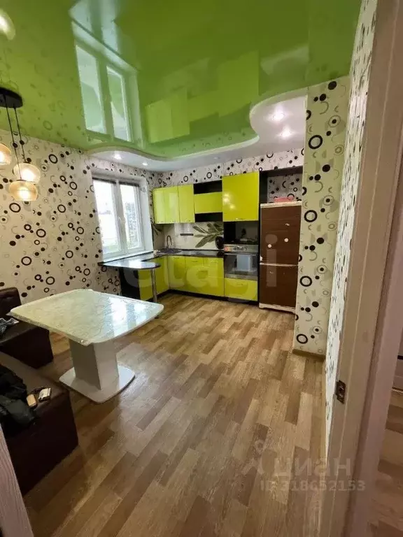2-к кв. Татарстан, Набережные Челны 63-й комплекс, 8 (58.3 м) - Фото 0