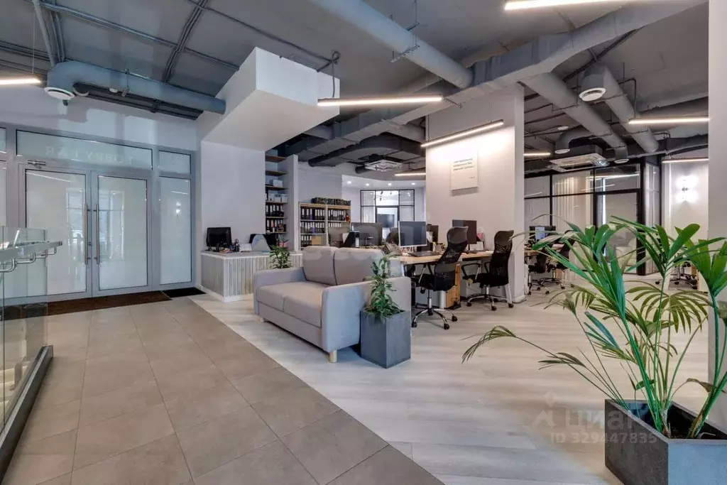 Офис в Московская область, Одинцовский городской округ, Новоивановское ... - Фото 1