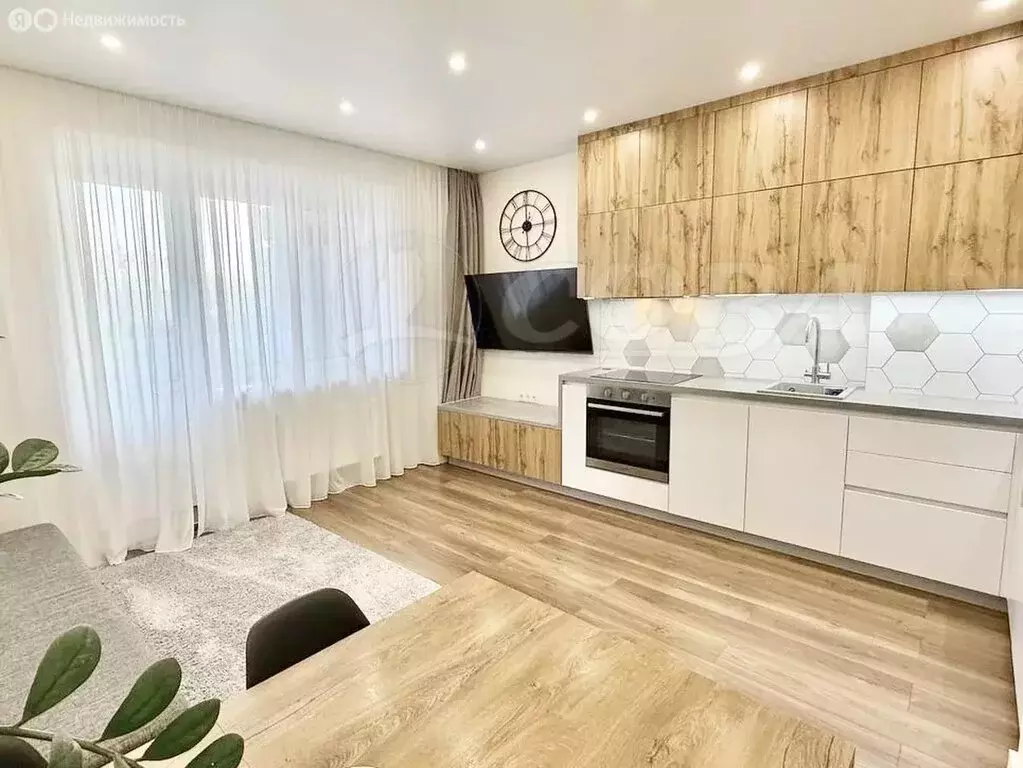 1-комнатная квартира: Тюмень, улица Мельникайте, 2к3 (49.8 м) - Фото 2