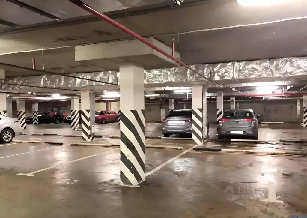 Гараж в Московская область, Химки Клязьма кв-л, ул. Летчика Ивана ... - Фото 1