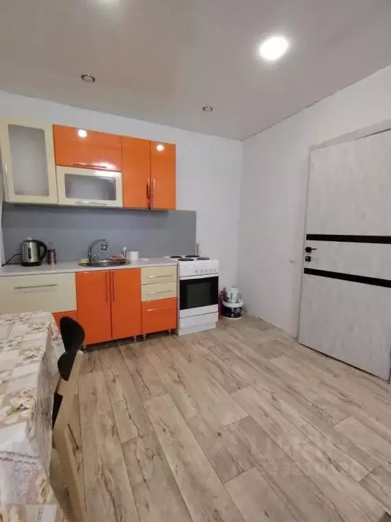 Комната Татарстан, Зеленодольск ул. Комарова, 2 (16.0 м) - Фото 1