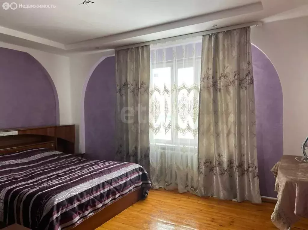 Дом в Петухово, Октябрьская улица (239.4 м) - Фото 2