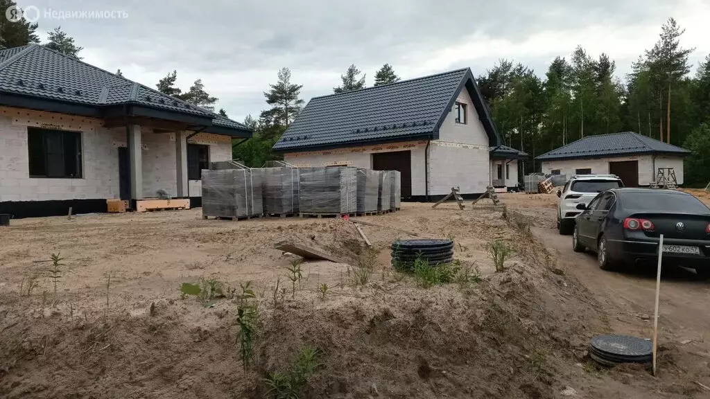 Участок в Шлиссельбург, СНТ Шлиссельбуржец (9.4 м) - Фото 1
