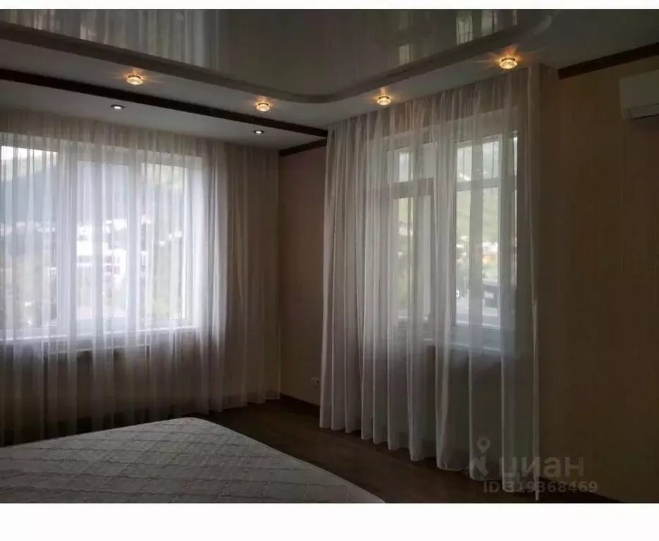 3-к кв. Краснодарский край, Геленджик Туристическая ул., 6к6 (105.0 м) - Фото 1