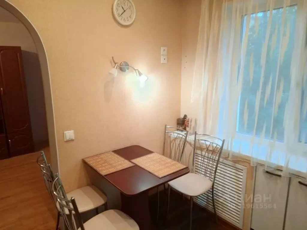 3-к кв. Карелия, Петрозаводск Октябрьский просп., 8Б (60.0 м) - Фото 0
