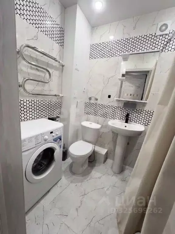 Студия Амурская область, Благовещенск Заводская ул., 4/4 (21.9 м) - Фото 1