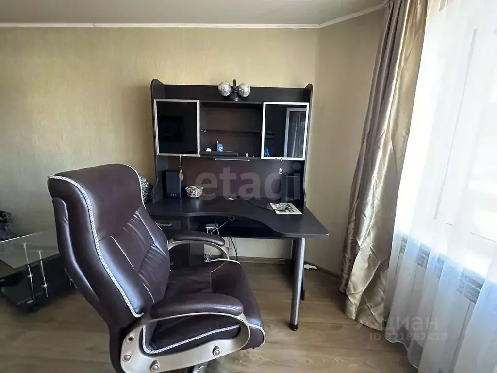 1-к кв. Калининградская область, Калининград Октябрьская ул., 53 (40.0 ... - Фото 1