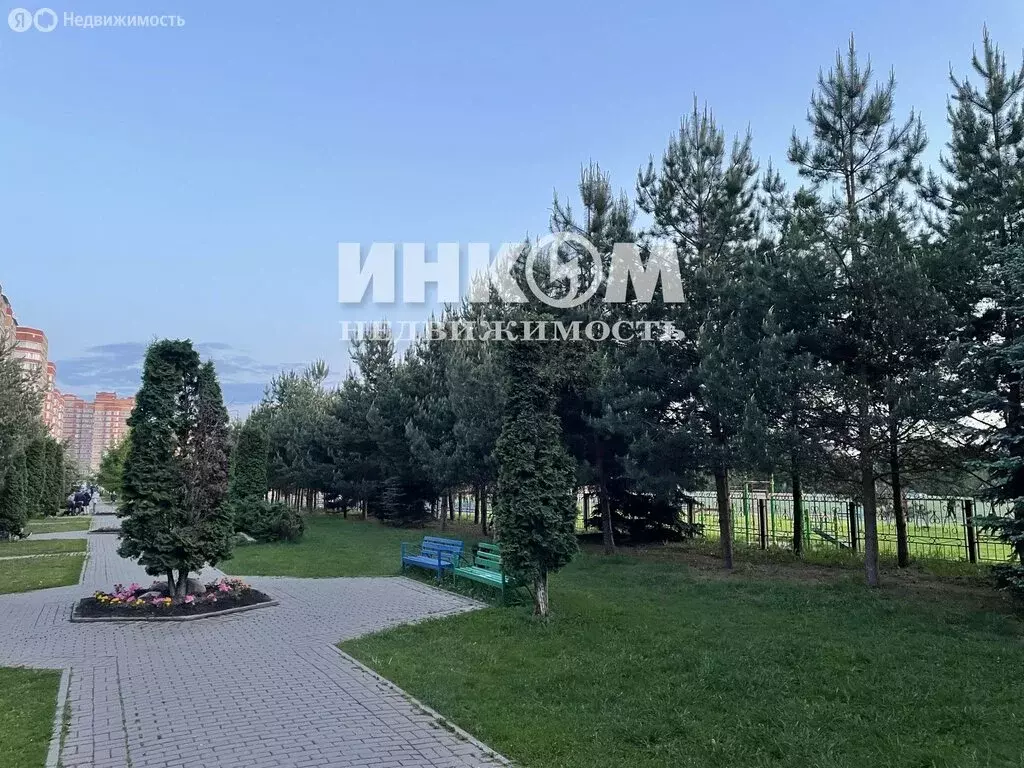 2-комнатная квартира: посёлок Знамя Октября, микрорайон Родники, 4 ... - Фото 1