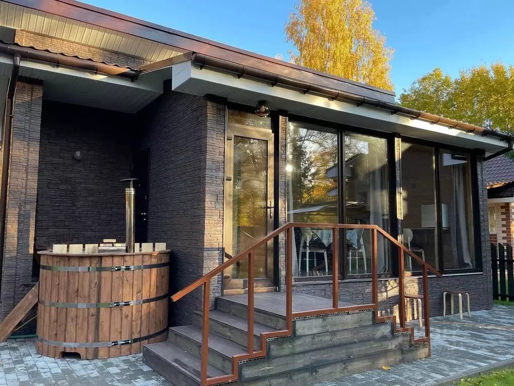 Дом в Санкт-Петербург, Санкт-Петербург, Ломоносов Краснопрудская ул., ... - Фото 2