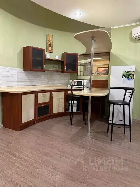Комната Крым, Алушта ул. Горького, 6В - Фото 0