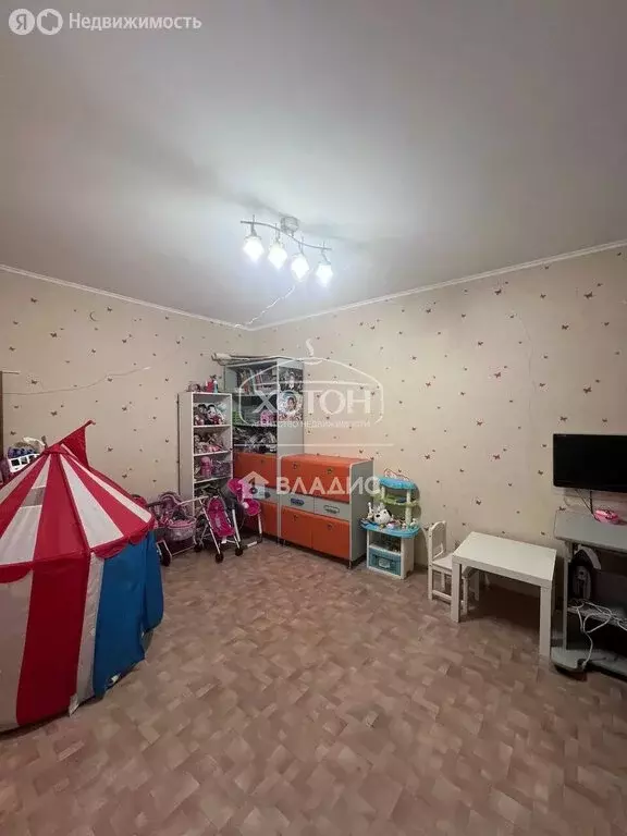 4-комнатная квартира: Элиста, улица Чкалова, 7 (75.6 м) - Фото 1