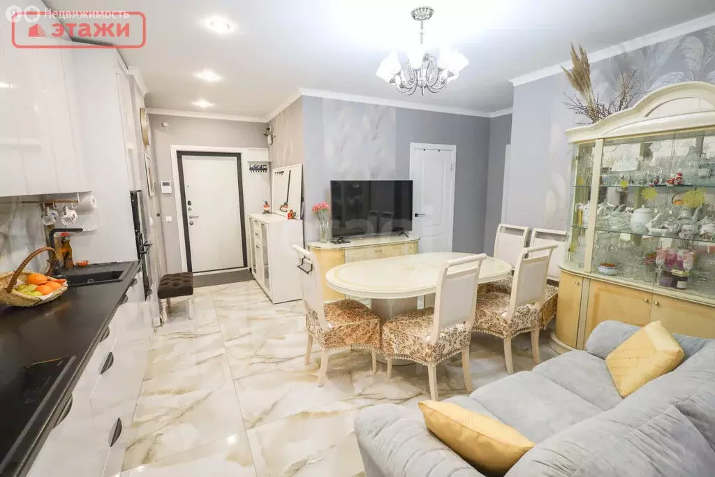 3-комнатная квартира: Петрозаводск, улица Тапиола, 1к1 (69 м) - Фото 1