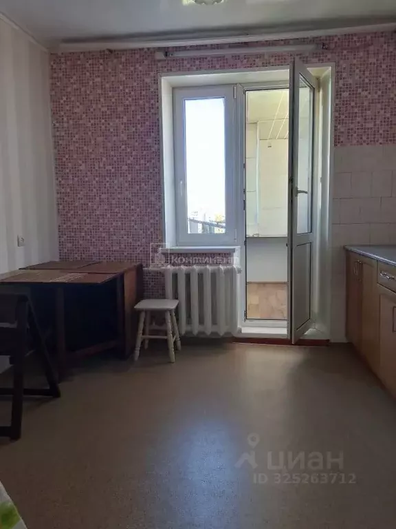 3-к кв. Владимирская область, Ковров Еловая ул., 96к1 (71.8 м) - Фото 1