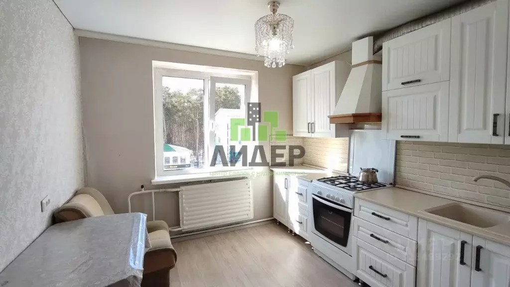 2-к кв. Башкортостан, Нефтекамск ул. Ленина, 50 (53.4 м) - Фото 1