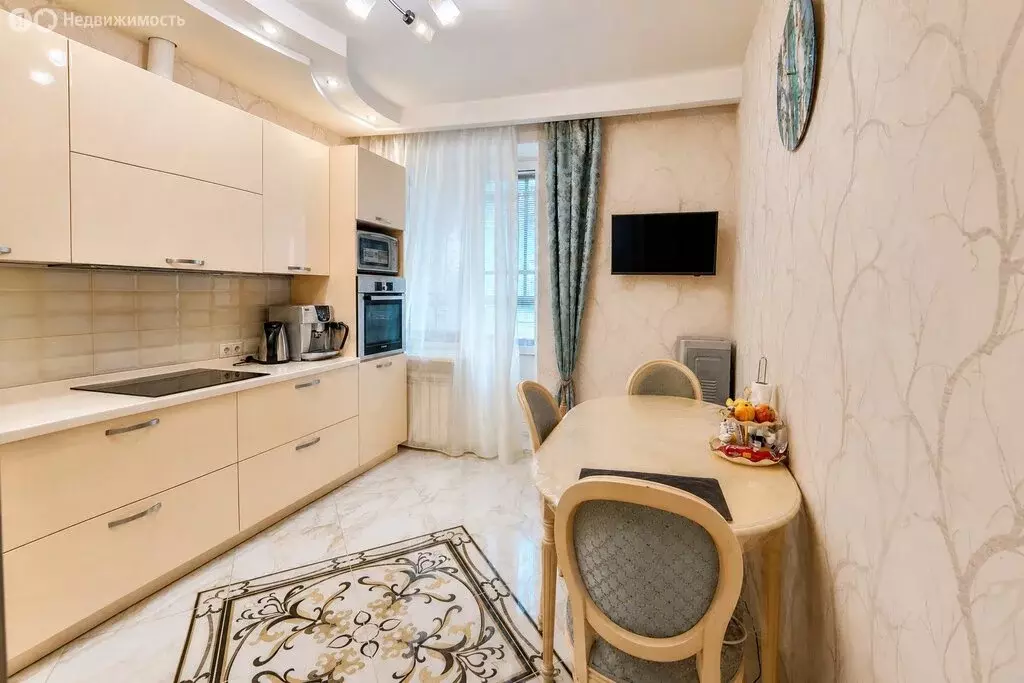 3-комнатная квартира: Санкт-Петербург, улица Композиторов, 12 (96.3 м) - Фото 2