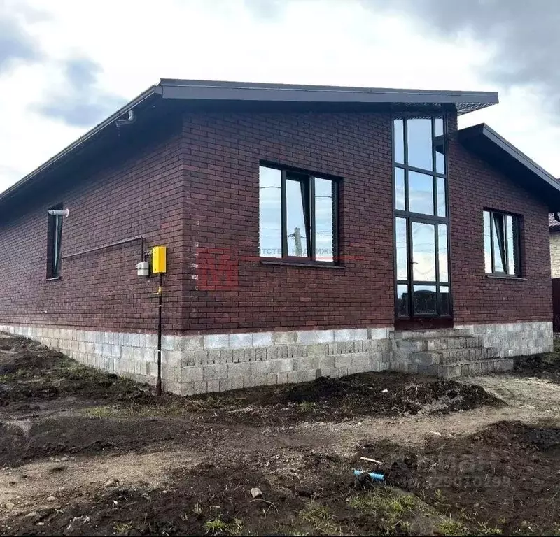 Дом в Белгородская область, Старооскольский городской округ, с. ... - Фото 2