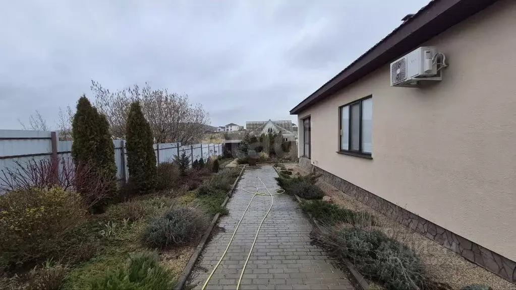 Дом в Крым, Симферопольский район, Трудовское с/пос, с. Строгоновка ... - Фото 2