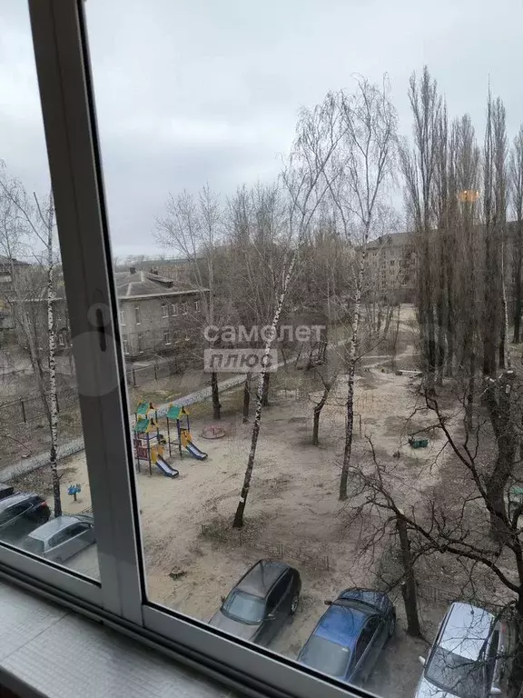 3-к. квартира, 55 м, 4/5 эт. - Фото 1