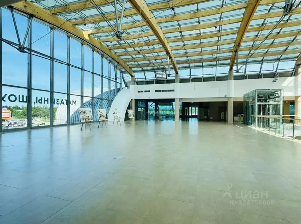 Помещение свободного назначения в Санкт-Петербург просп. Лахтинский, ... - Фото 0