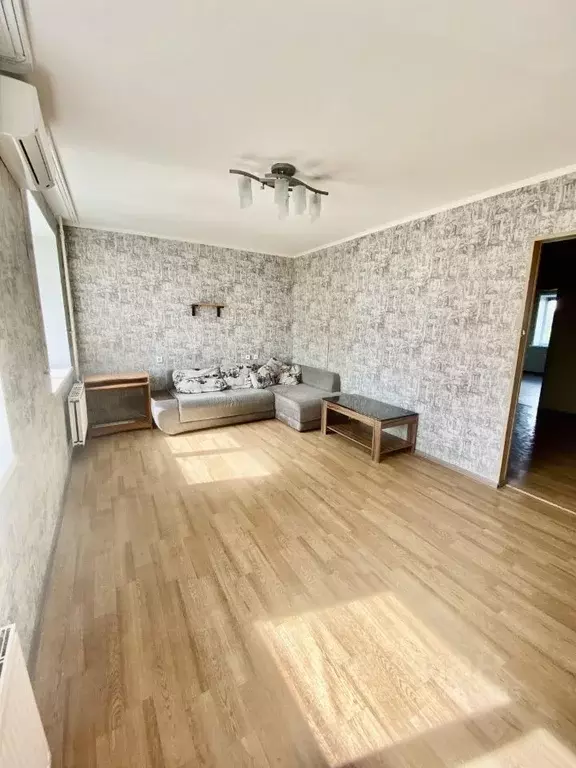 3-к кв. Саратовская область, Саратов ул. Имени П.Ф. Батавина, 9А (71.0 ... - Фото 2