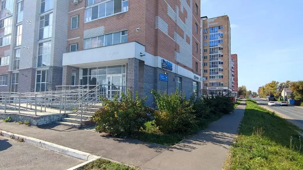 Помещение свободного назначения в Татарстан, Казань Приволжская ул., ... - Фото 1