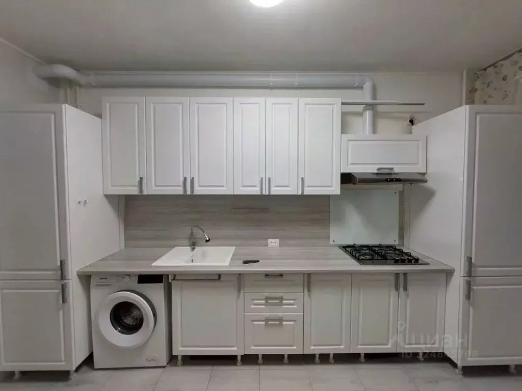 2-к кв. Саха (Якутия), Якутск ул. Кузьмина, 32/4 (54.0 м) - Фото 2