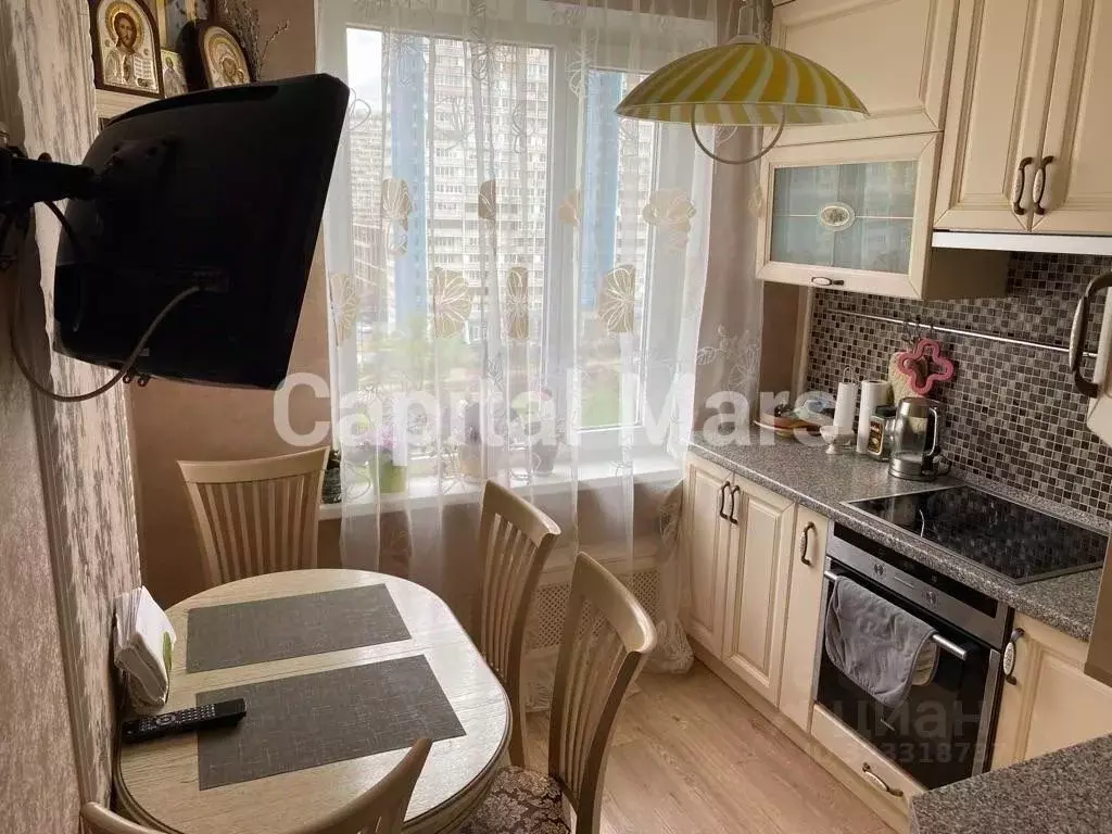 3-к кв. Москва Новоясеневский просп., 32К3 (54.0 м) - Фото 1