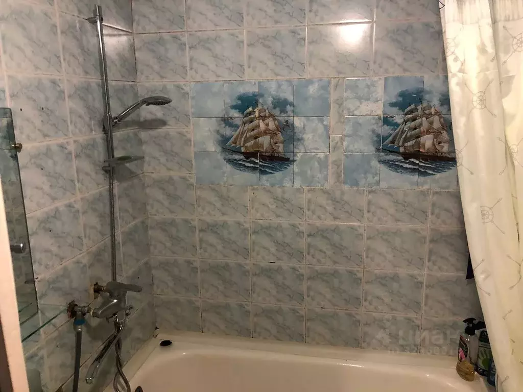 2-к кв. Мурманская область, Североморск ул. Вице-адмирала Падорина, 10 ... - Фото 2