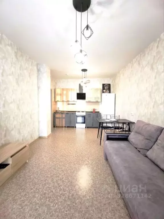 3-к кв. Красноярский край, Красноярск ул. Лесников, 25А (60.0 м) - Фото 1